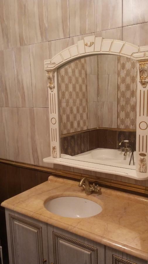 Дом С Бассейном И Сауной Villa บอริสปิล ภายนอก รูปภาพ