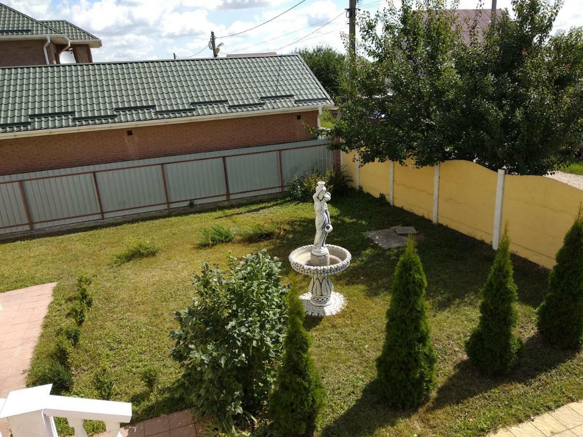 Дом С Бассейном И Сауной Villa บอริสปิล ภายนอก รูปภาพ